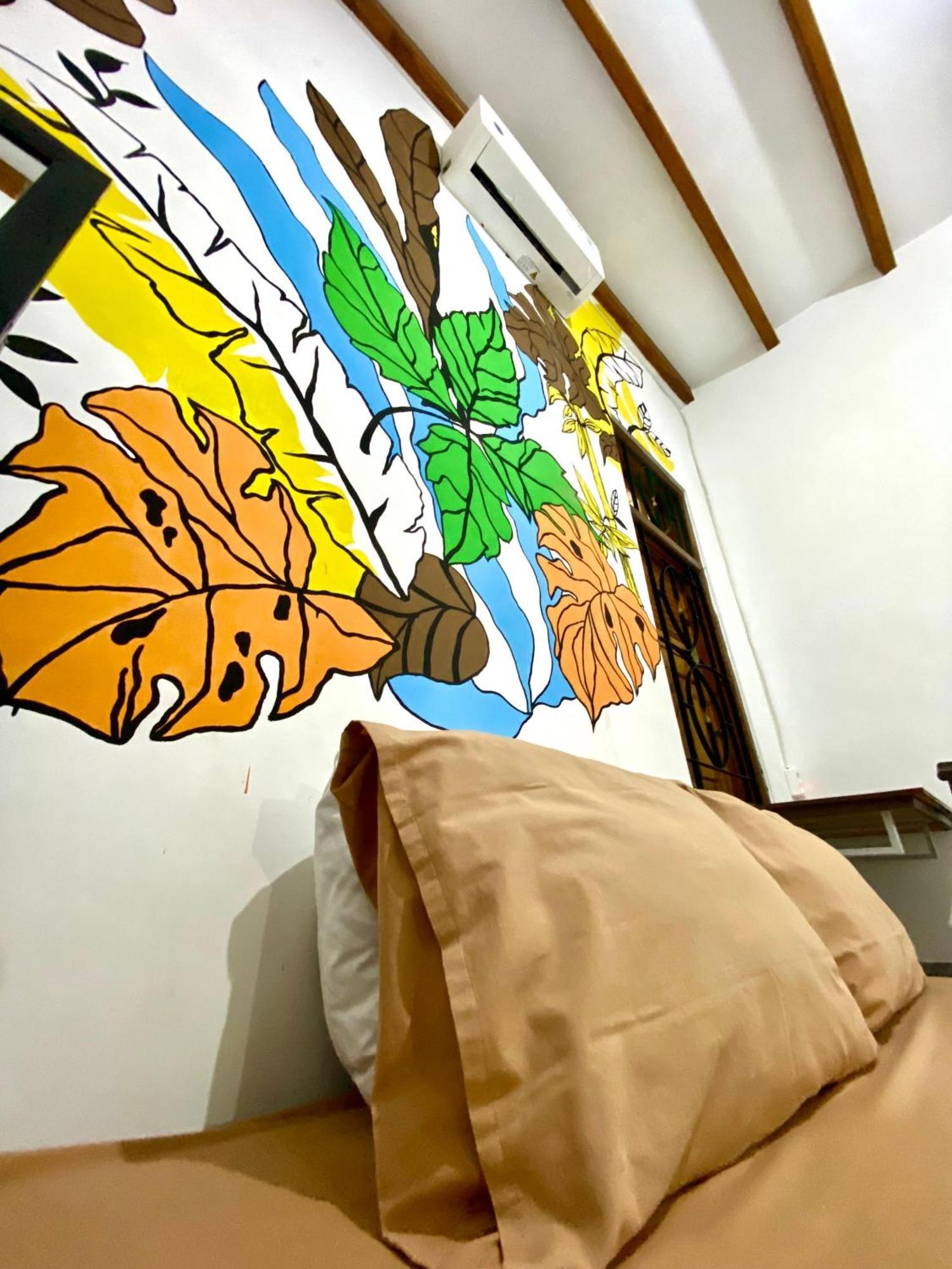 バニュワンギ Zzzホステル 部屋 写真